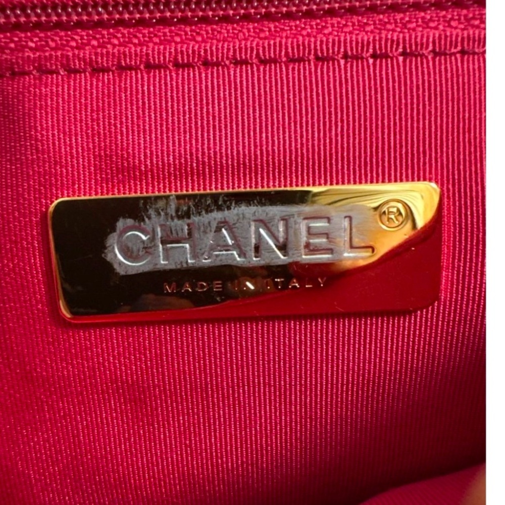 Chanel Bag MAKE AN OFFER - Picture 7 of 8